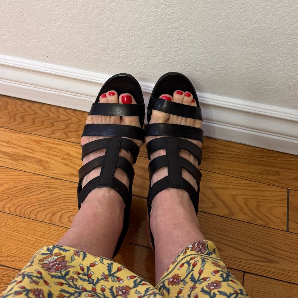 Women's Black Strappy Sandals